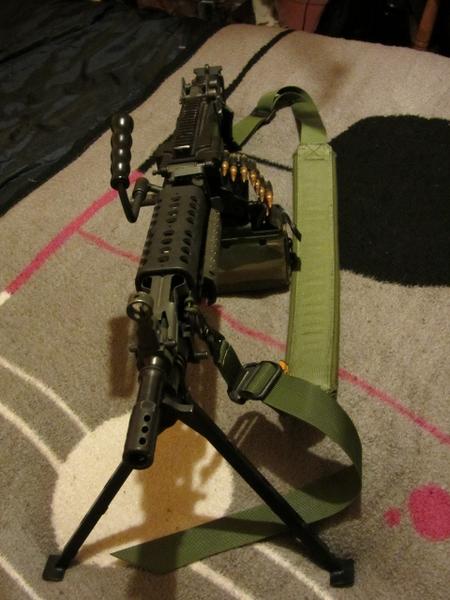 M249